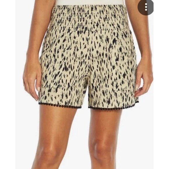 Three Dots Ladies' Printed Short Pull on Size S NWT Color Beige Whashed (sku8) - Picture 1 of 5